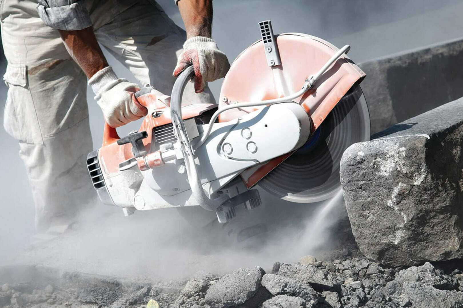 Gutter Cleaning Services Des Moines IA